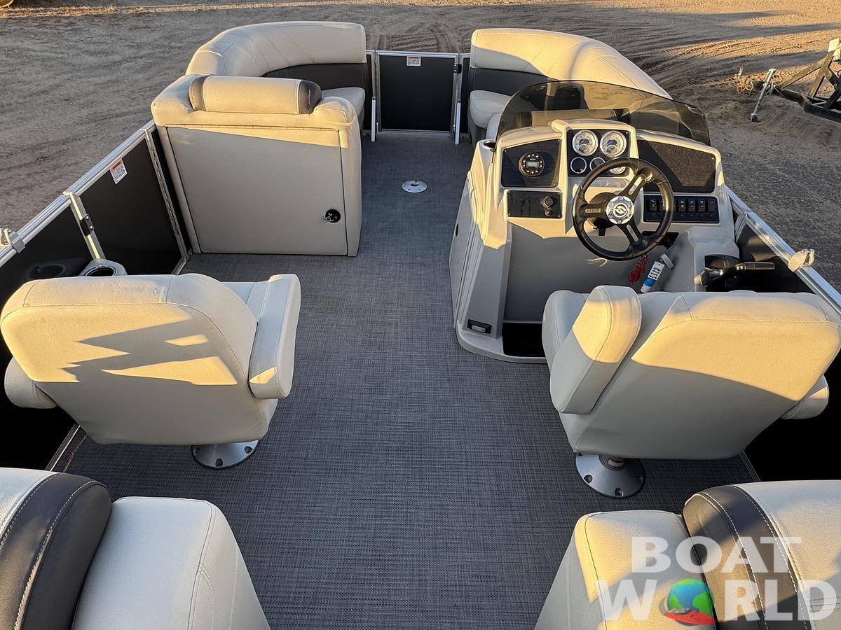 Used 2020 Sylvan Mirage 822 LZ Pontoon