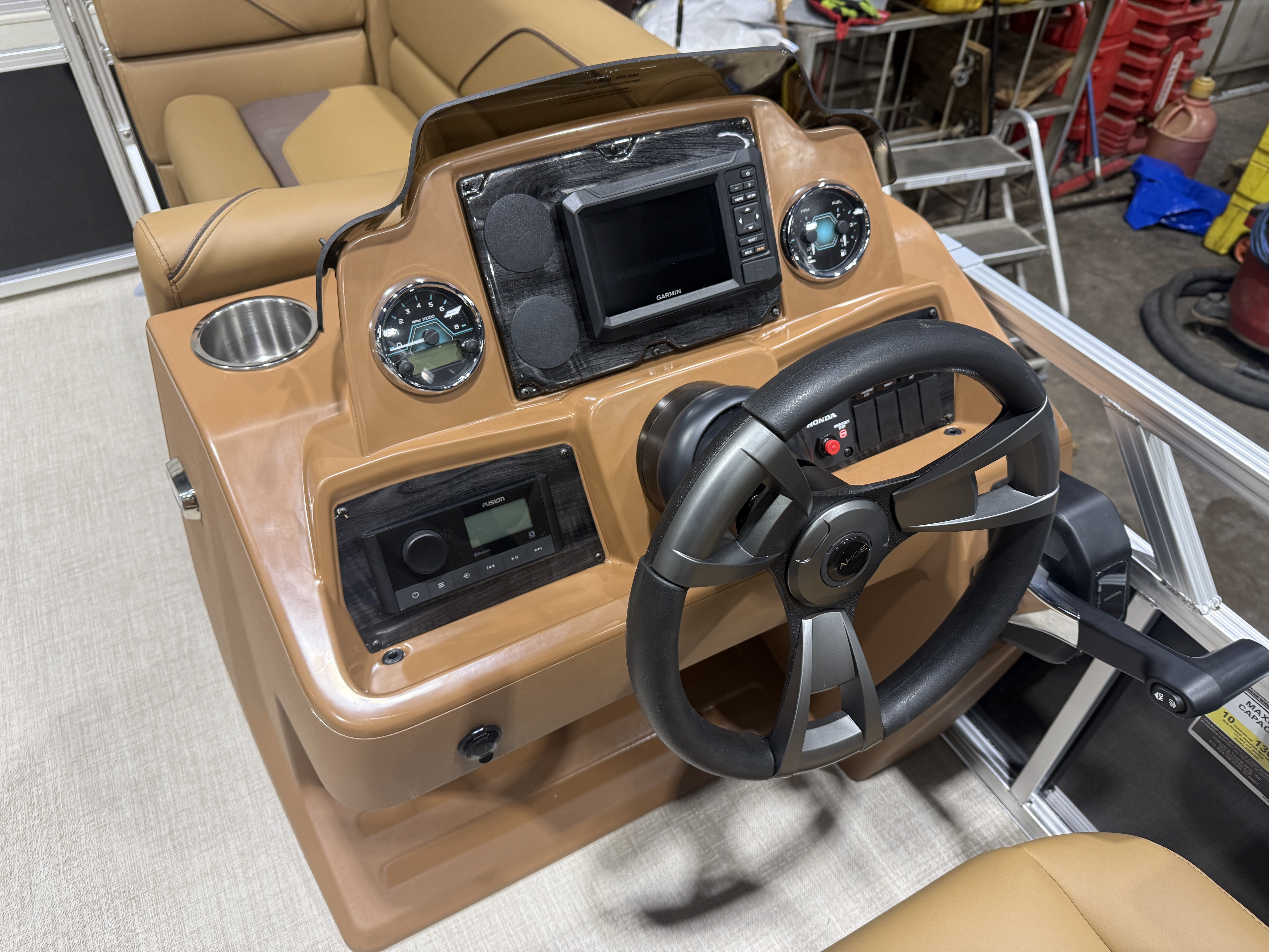 2026 Tahoe Pontoons Sport 2180 Swingback (VRB) 