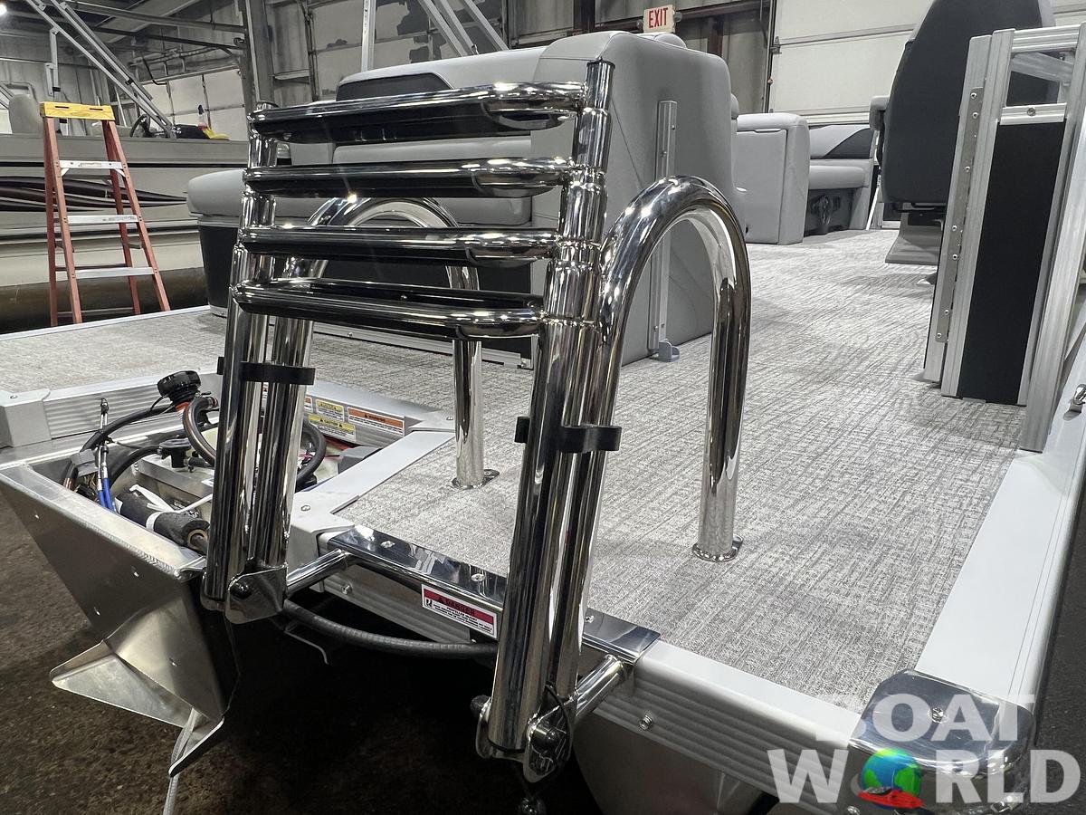 2026 Tahoe Pontoons Sport 2180 Cruise Rear Bench (CRB) 