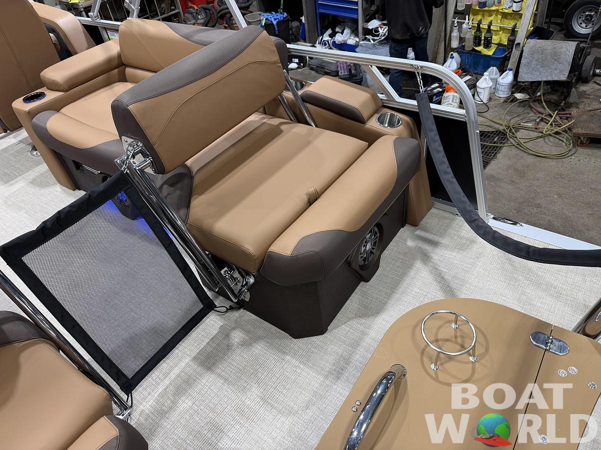 2027 Tahoe LTZ 2385 Quad Lounge Shift SS Tritoon & 4-Stroke Outboard $55995