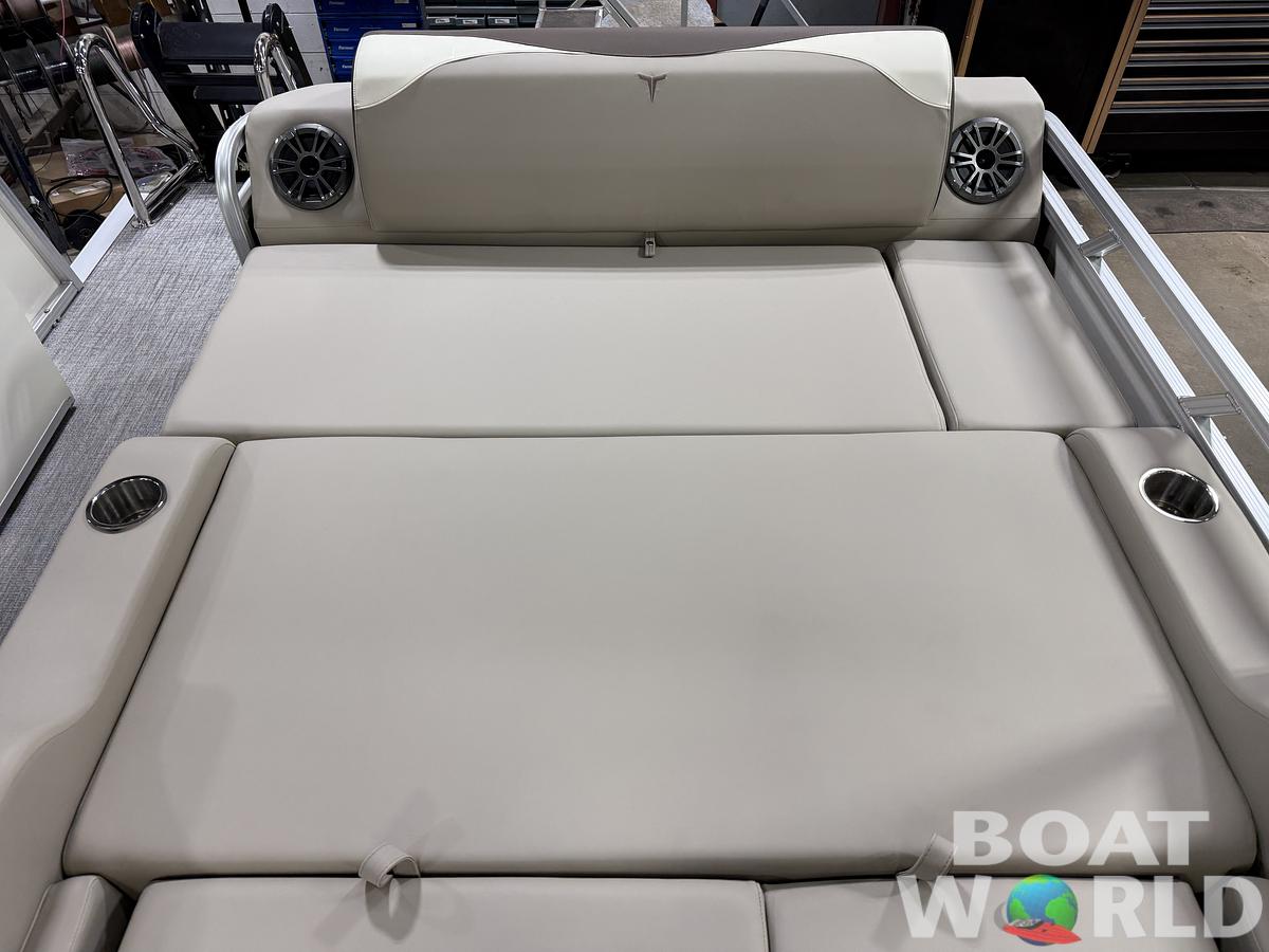 2025 Tahoe Pontoons LTZ 2385 Swingback (VRL) & Honda 4-Stroke EFI