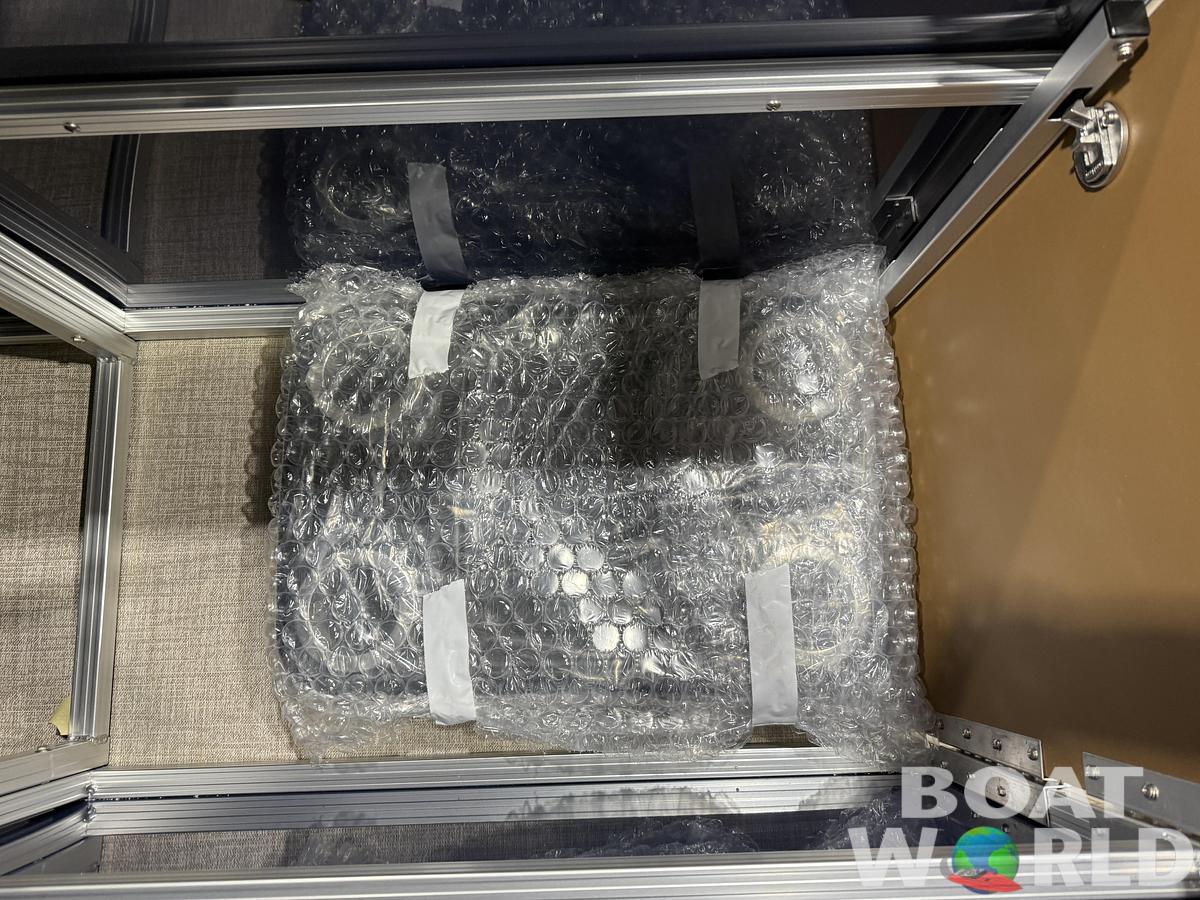 2026 Tahoe Sport 2385 Rear Fish Tritoon $46995