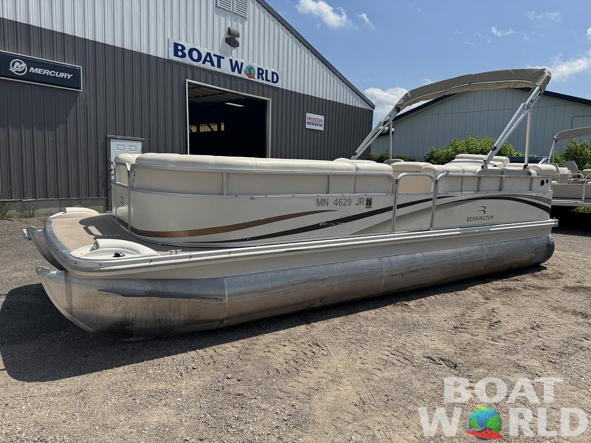 Used 2004 Bennington 2250 RL