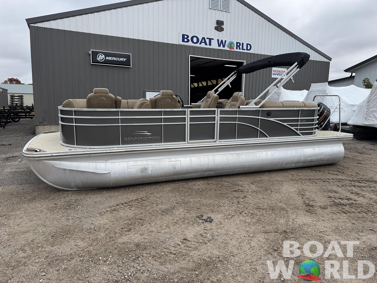 Used 2016 Bennington 2250 GSR Pontoon
