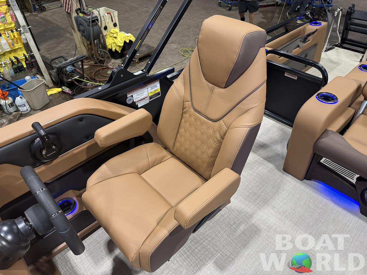 2027 Tahoe LTZ 300HP VRB 2585 Swingback Tritoon $74,995