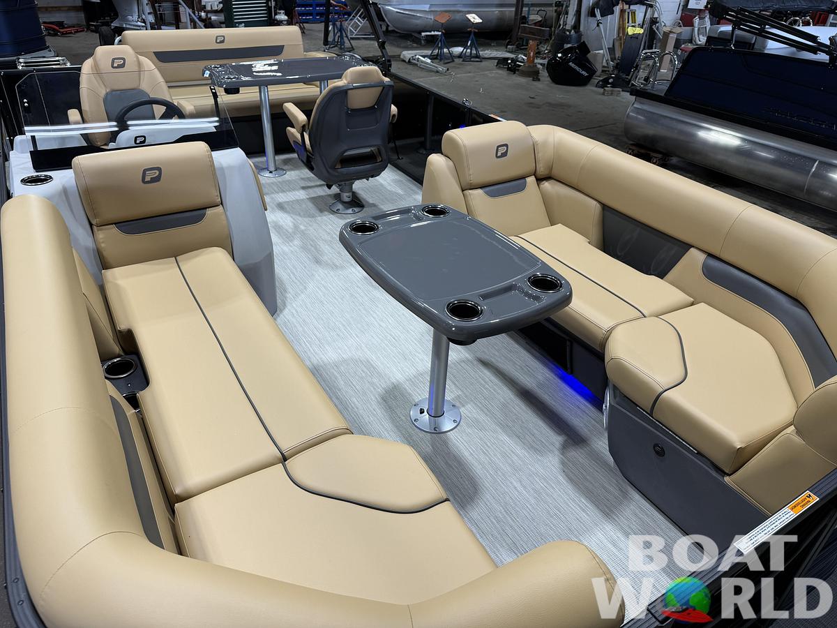2027 Princecraft Vectra 23 RL SS Swingback Pontoon $36,995