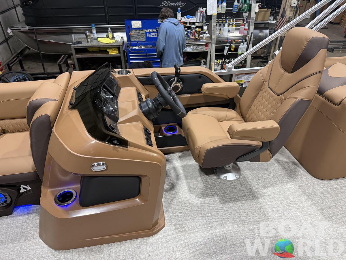 2026 Tahoe LTZ 2385 Quad Lounge Tritoon $51995