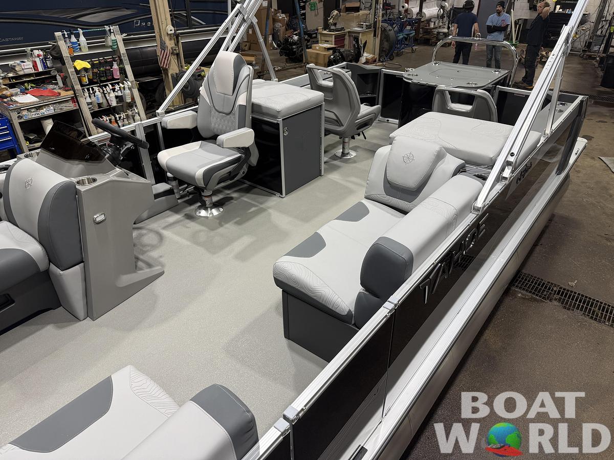 2026 Tahoe Pontoons GEOfish 2385 Rear Fish Tritoon 