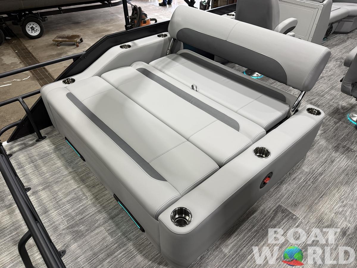 2027 Bentley Legacy 220 Swingback Pontoon $44995