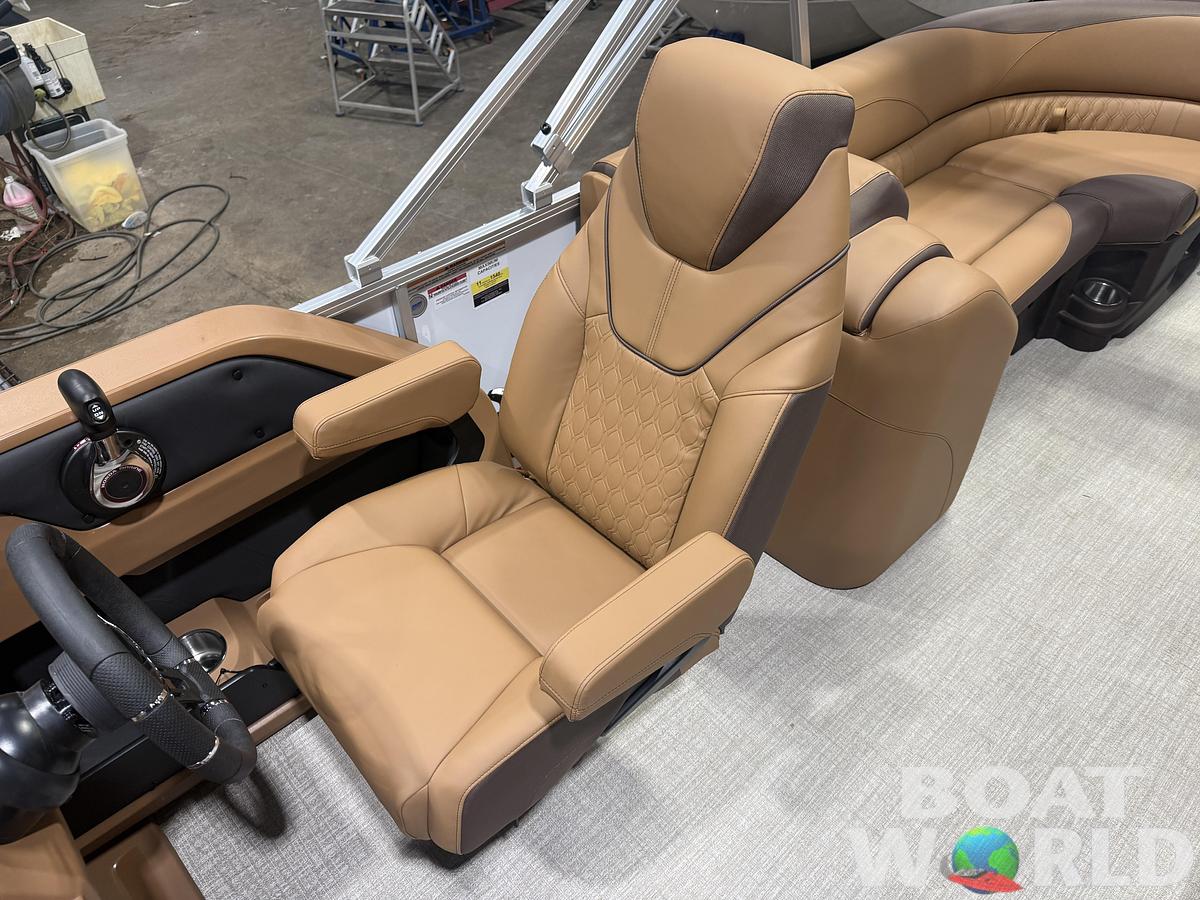 2026 Tahoe Pontoons LTZ 2385 Quad Lounge 