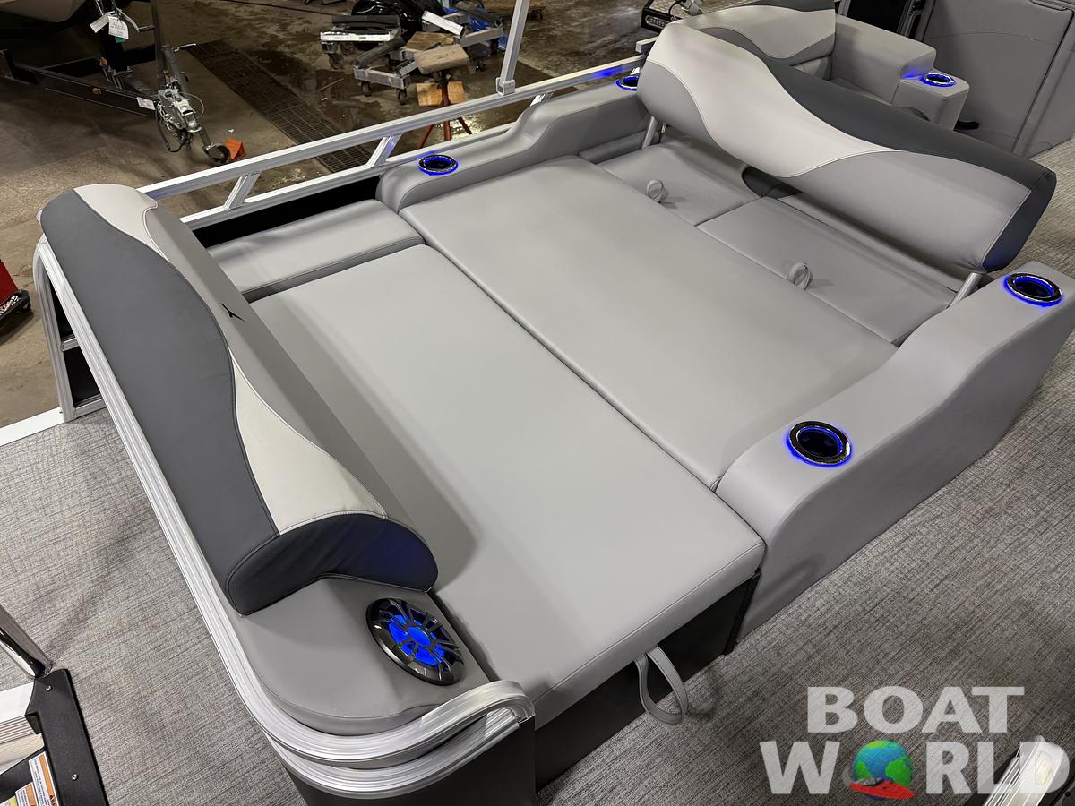 2025 Tahoe Pontoons LTZ 2385 Swingback (VRL) Tritoon & Honda 4-Stroke EFI