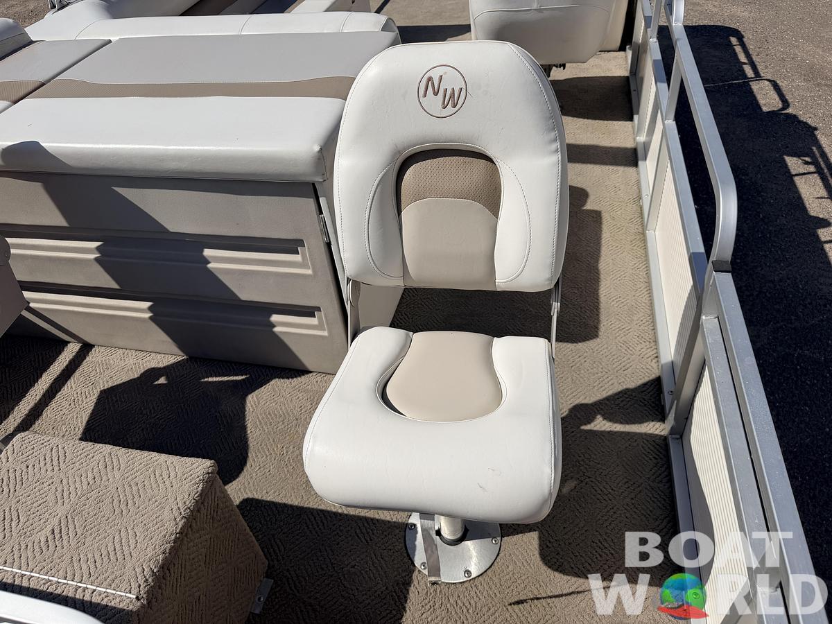 Used 2002 Northwoods 2223 Escapade & 40HP Mercury Bigfoot 4Stroke -$13,995