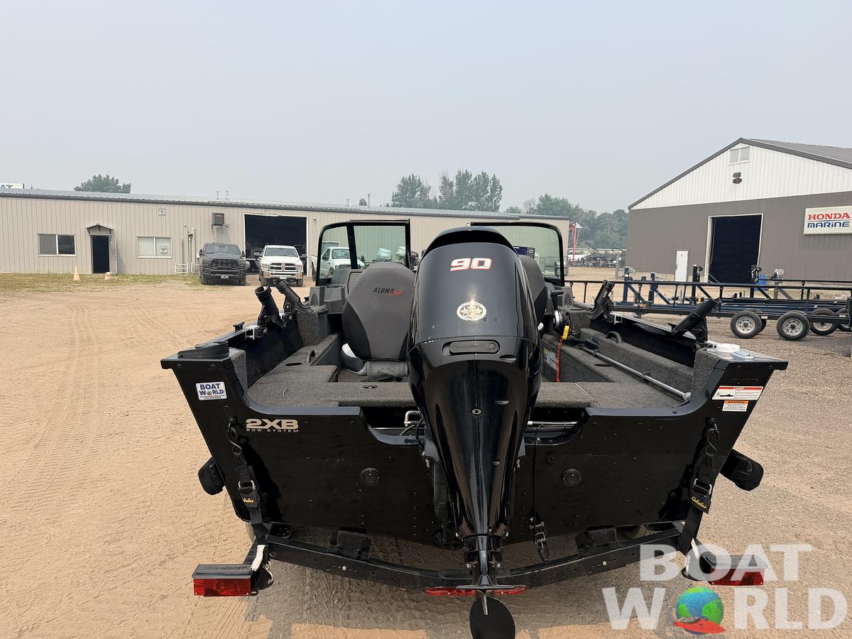 Used 2017 Alumacraft Competitor 165 Sport & 90HP Suzuki 4Stroke -$24,995