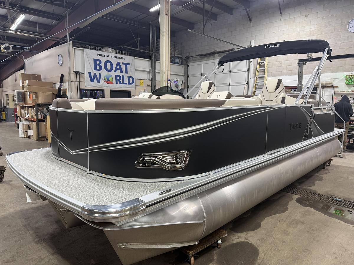 2025 Tahoe Pontoons LTZ 2385 Quad Lounge Shift SS Tritoon & Honda 4-Stroke EFI