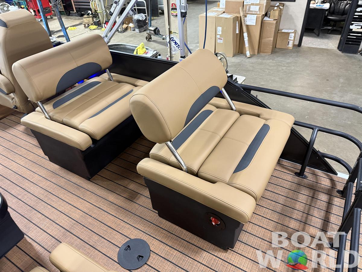 2027 Bentley Legacy 223 QSB Swingback Tritoon $54995