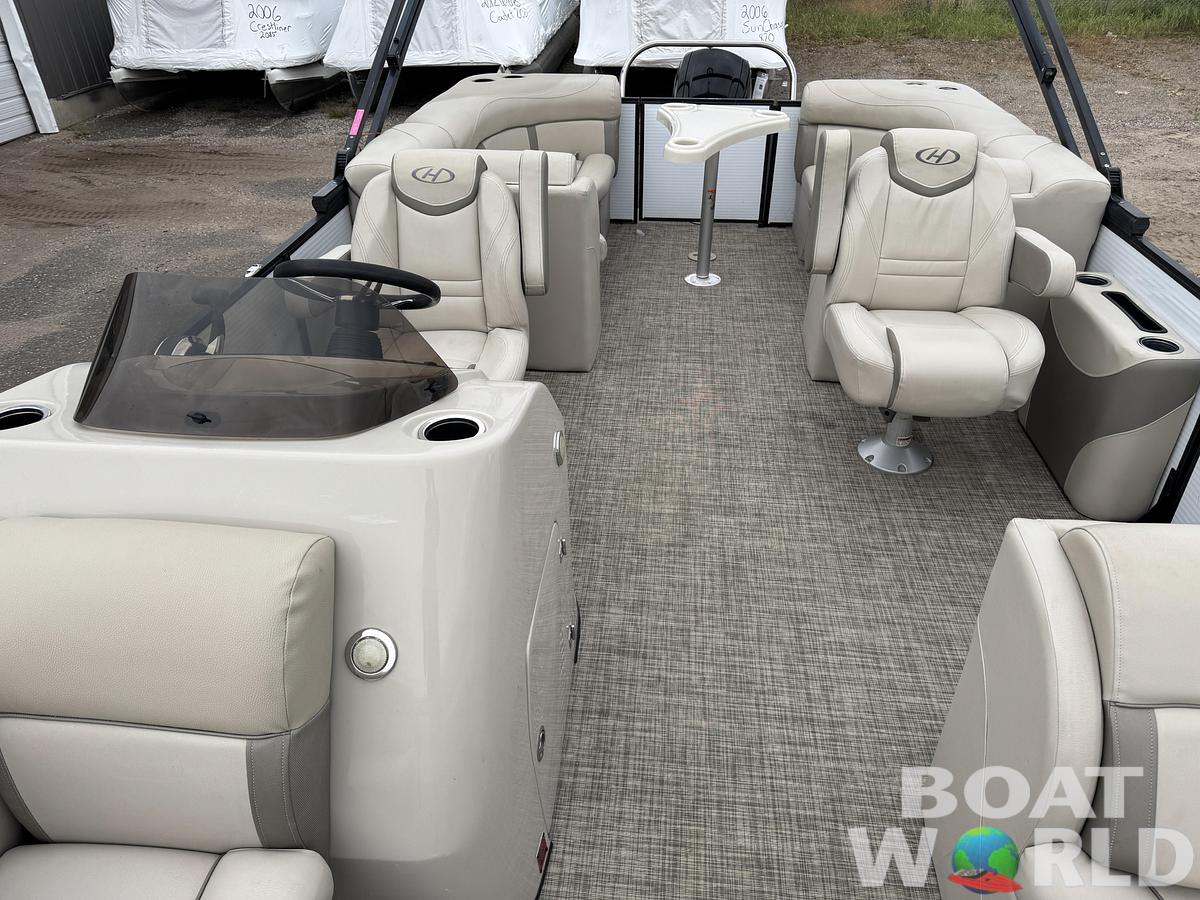 Used 2018 Harris Cruiser 220 Tritoon Pontoon