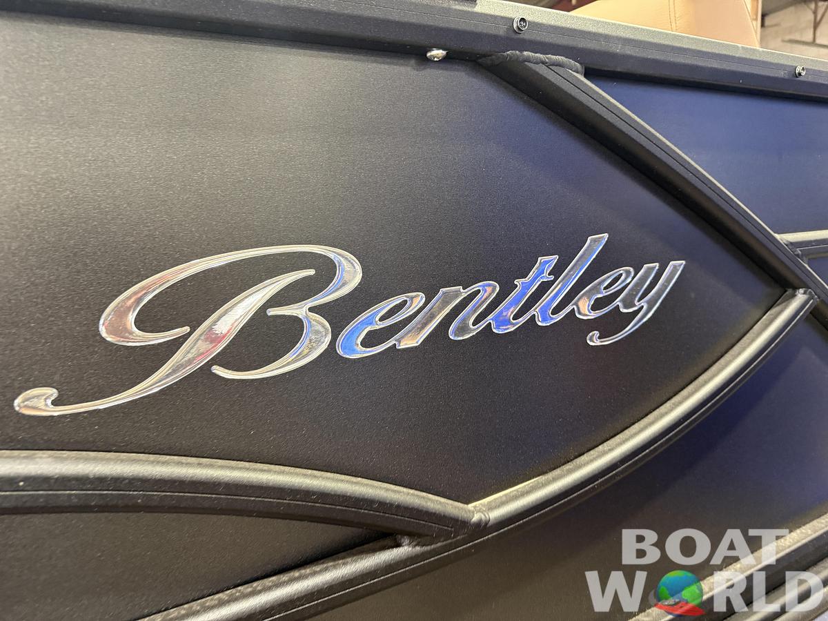 2027 Bentley 300hp Swingback Legacy 243 Tritoon $69995