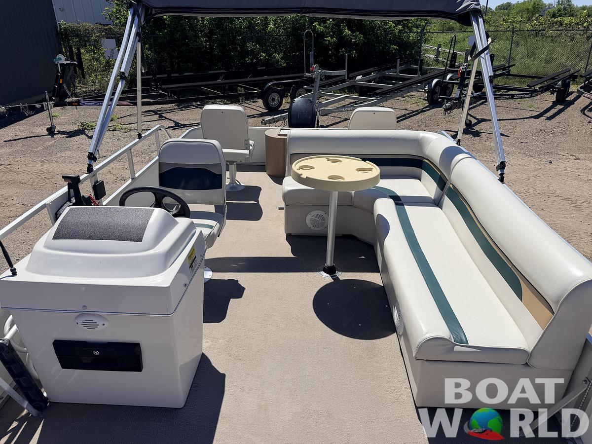 Used 2010 Palm Beach 2023 Fishmaster & 60HP Mercury 4Stroke -$12,995