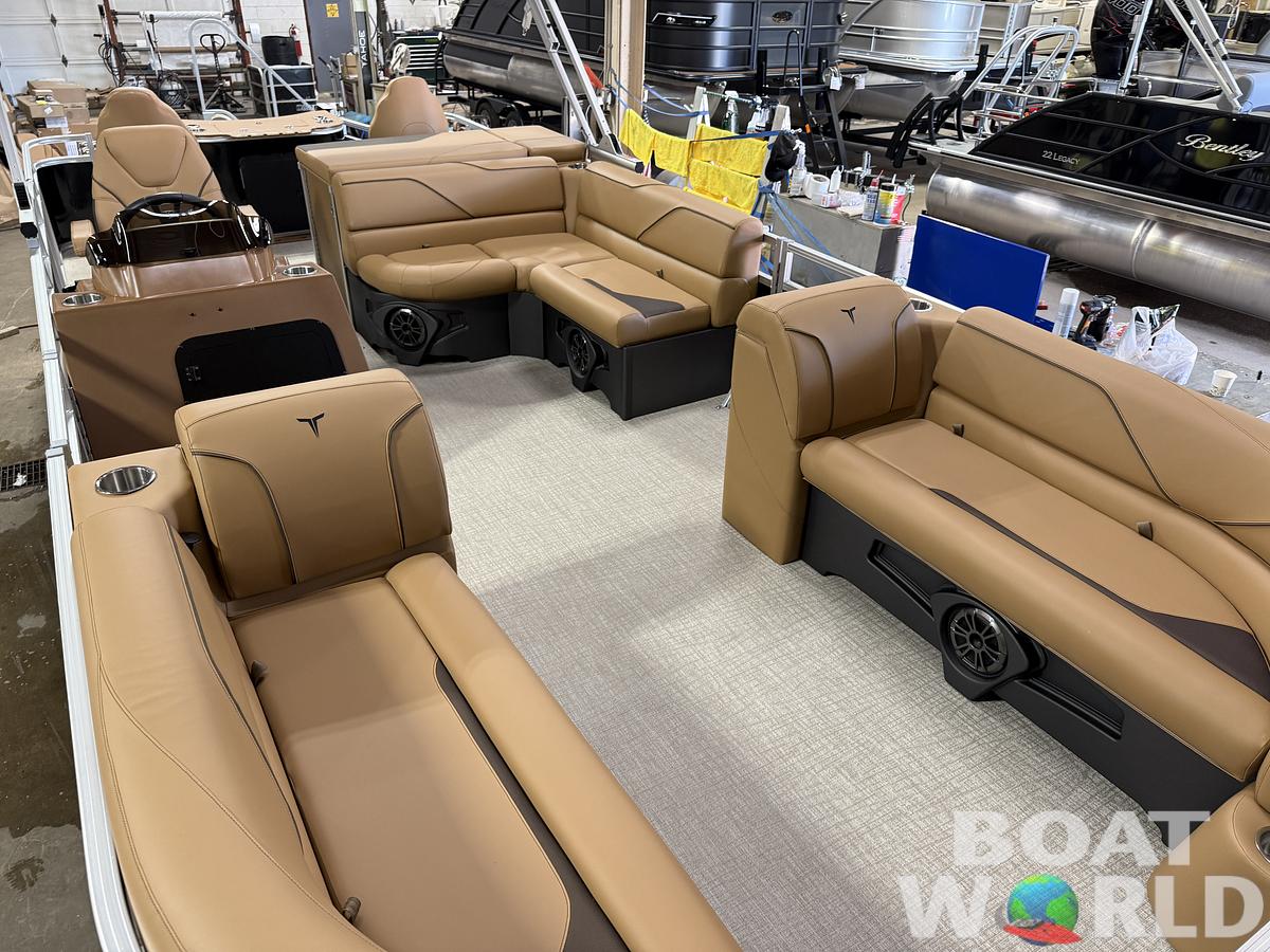2026 Tahoe Pontoons Sport 2385 Rear Fish & Honda 4-Stroke EFI