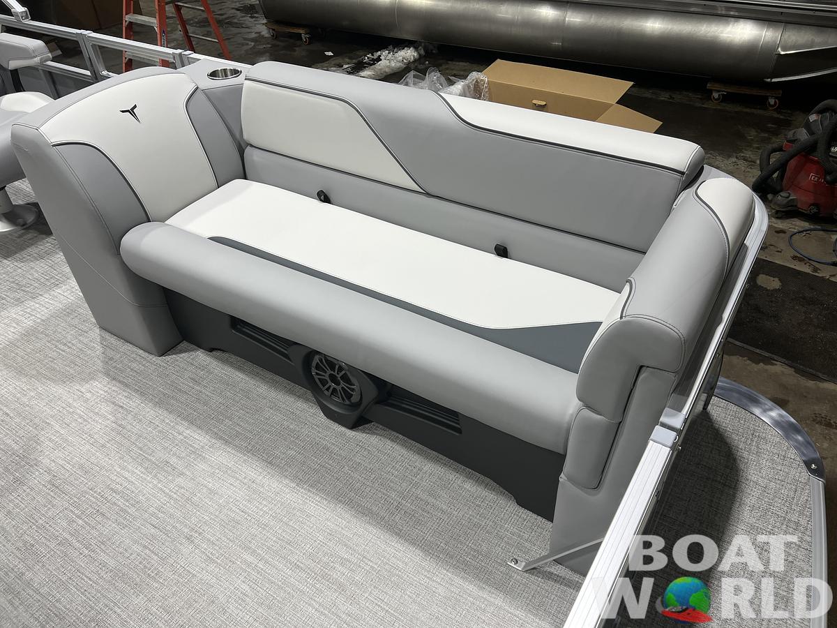 2026 Tahoe Pontoons Sport 2180 Quad Lounge