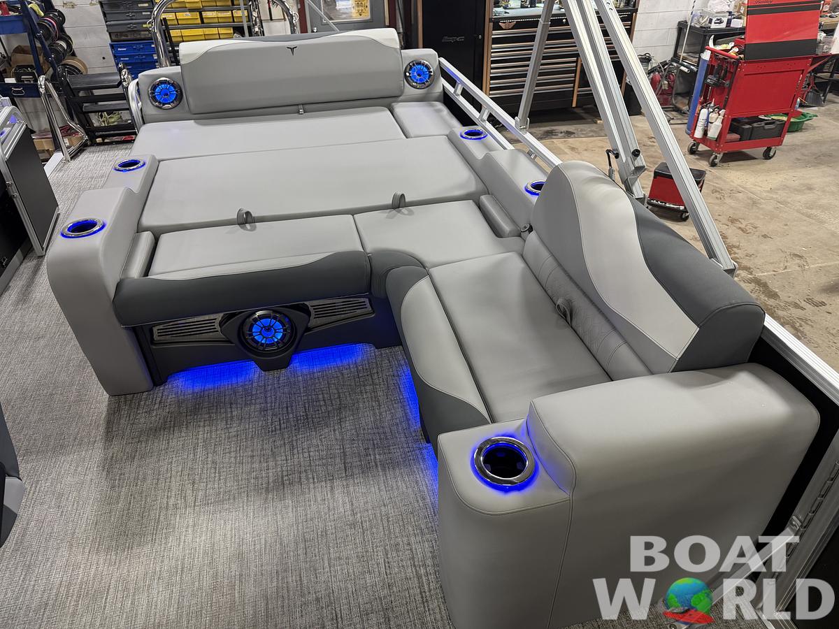 2025 Tahoe Pontoons LTZ 2385 Swingback (VRL) Tritoon & Honda 4-Stroke EFI