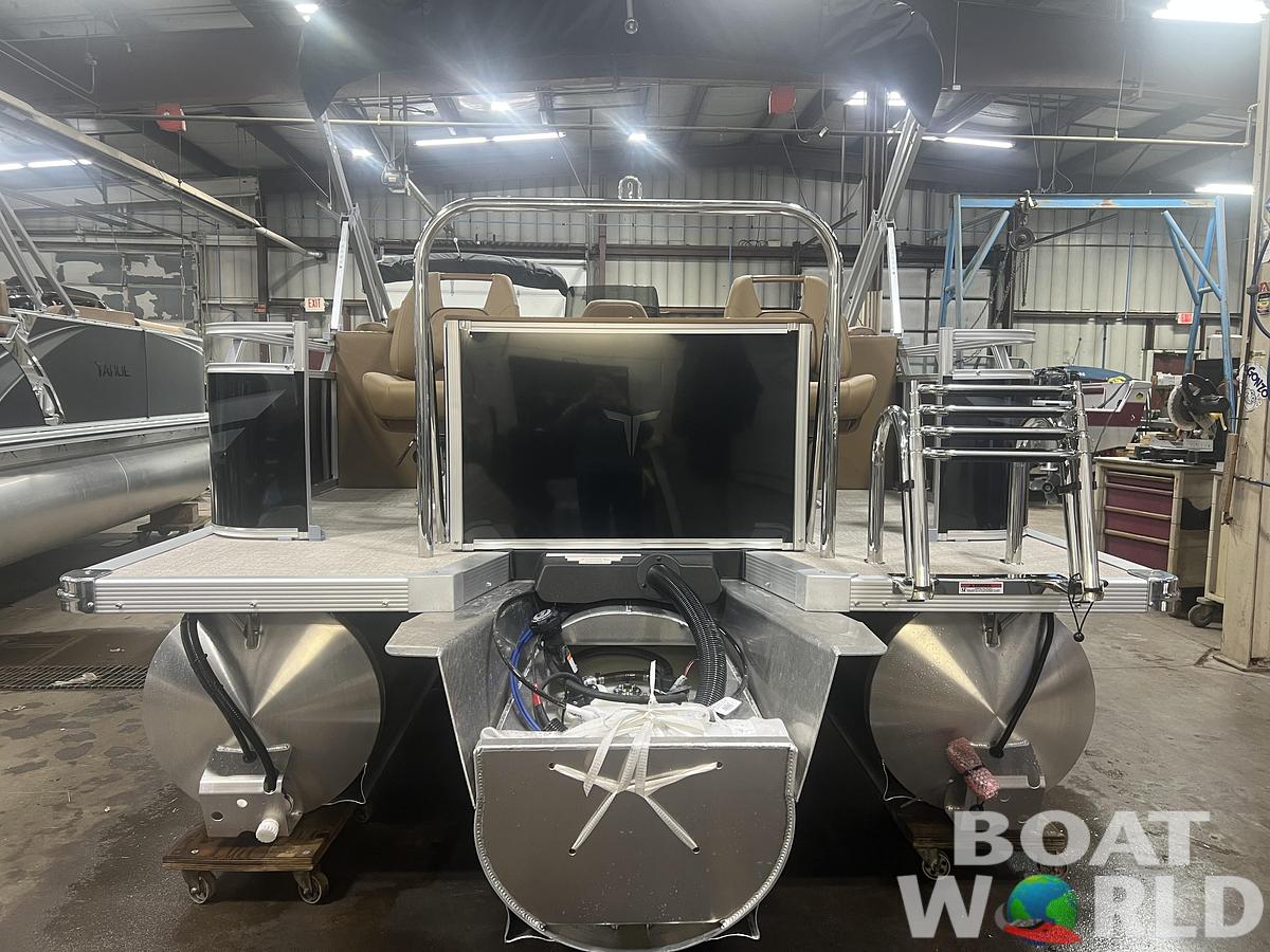 2026 Tahoe Pontoons Sport 2385 Center Console Fish Tritoon