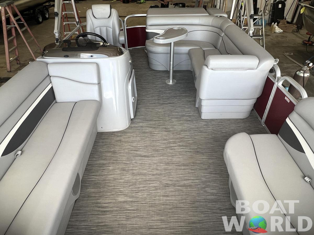 Used 2020 Bennington 20 SLV & 50HP Yamaha 4Stroke -$27,995