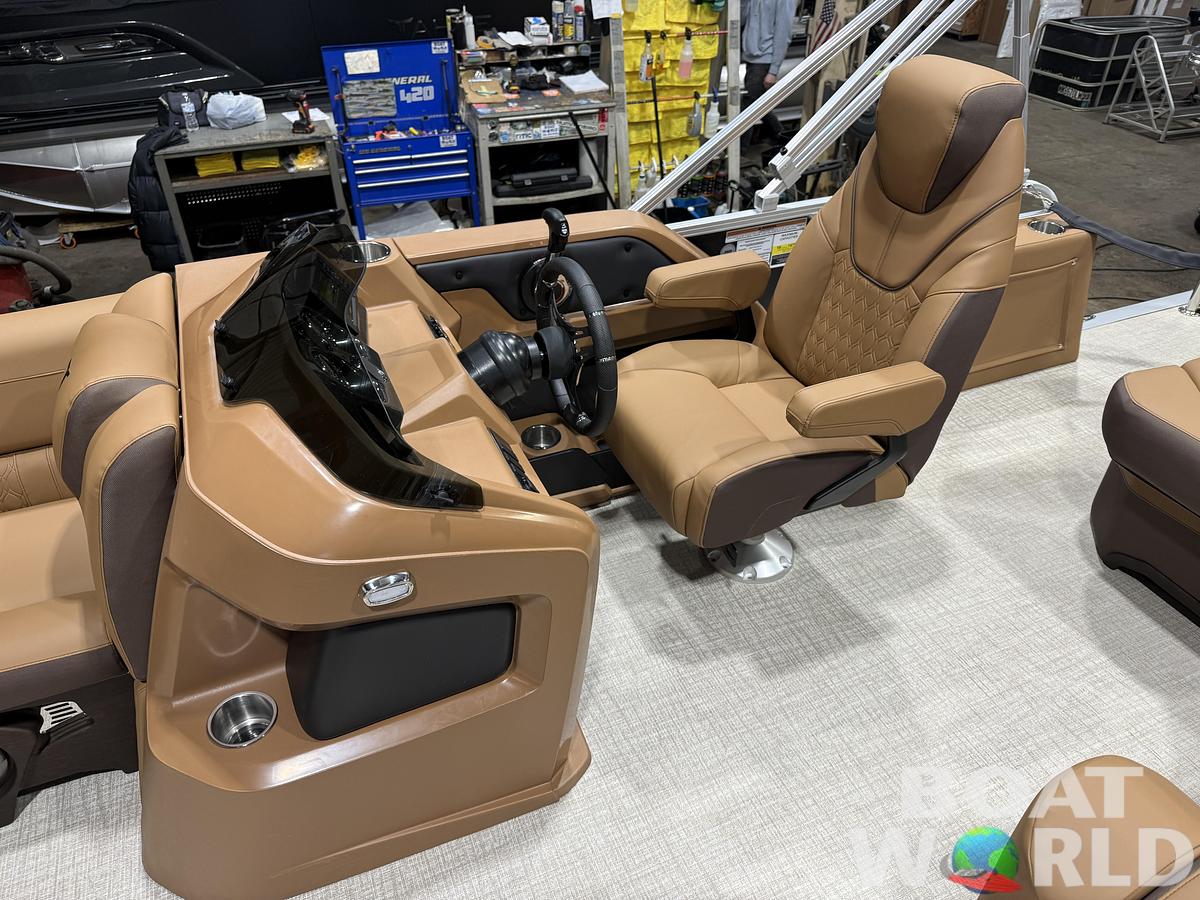 2026 Tahoe Pontoons LTZ 1985 Cruise Rear Bench (CRB)