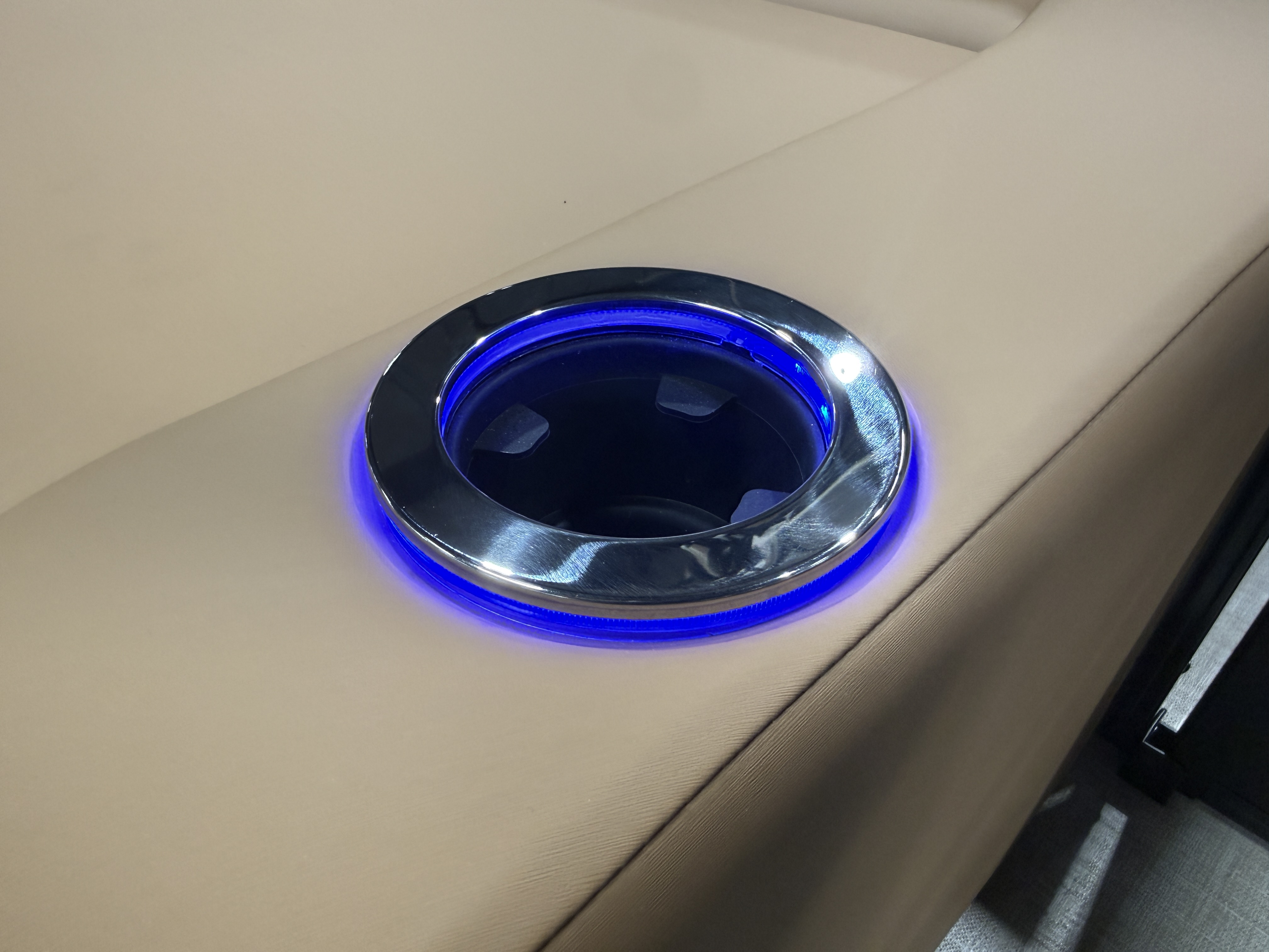 2027 Tahoe LTZ 300HP VRB Windshield Swingback $69995