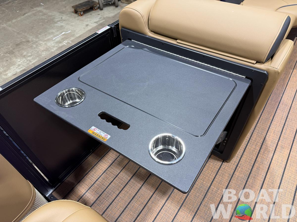 2026 Bentley Legacy 220 QSB Swingback $43995