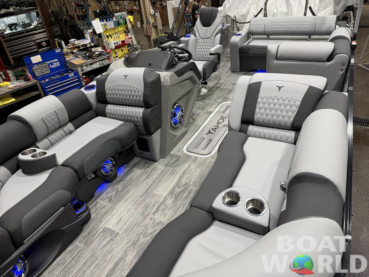 2026 Tahoe Pontoons Cascade 2385 Swingback (VRB) Tritoon