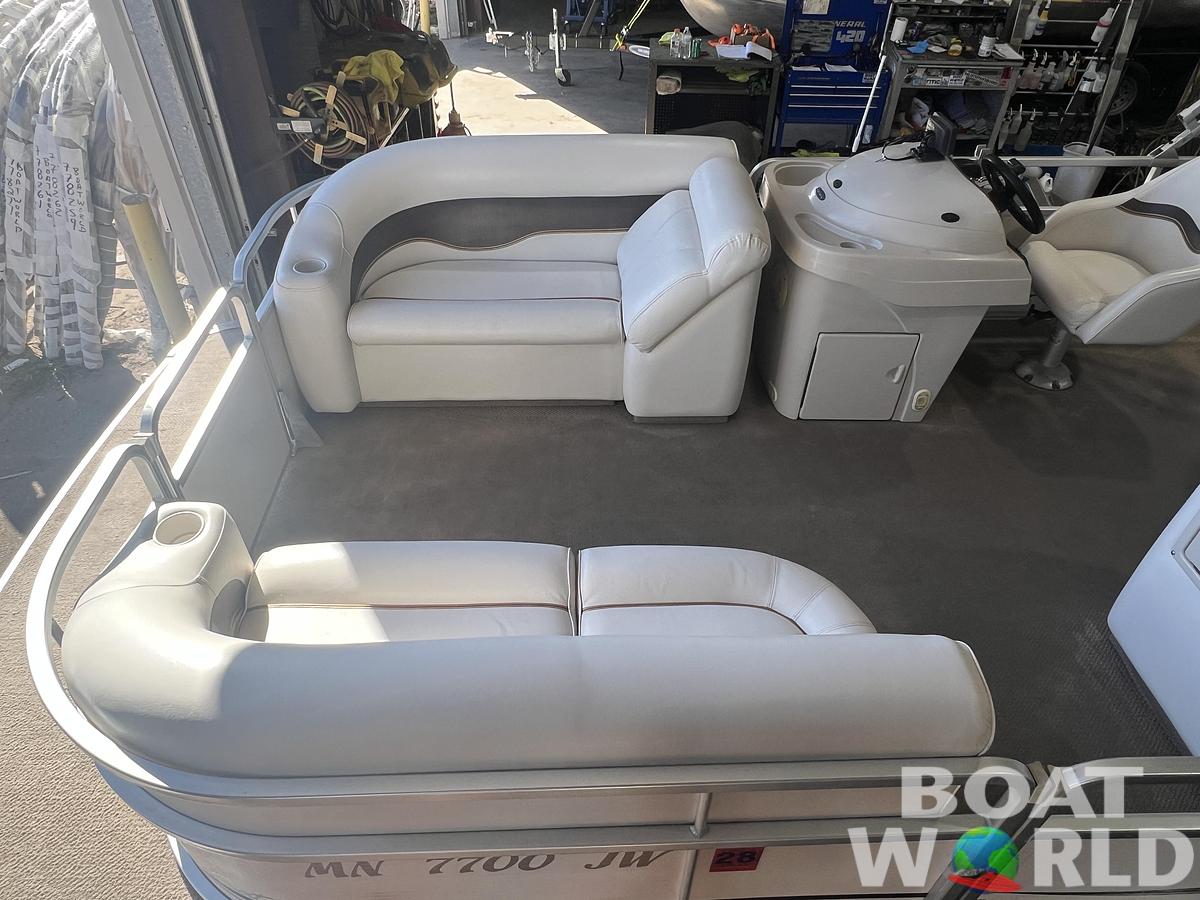 Used 2005 Premier 210 SunSation & 50HP Yamaha 4Stroke -$14,995
