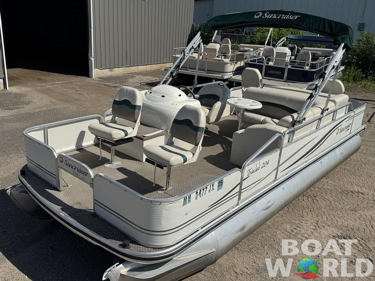 Used 2005 Lowe SunCruiser Trinidad 204