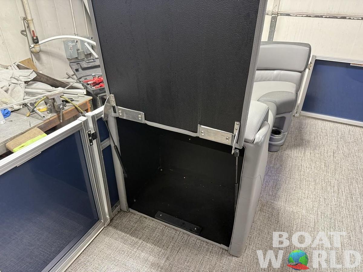 Used 2022 Tahoe Pontoons LTZ 2385 Quad Lounge Tritoon Pontoon & Honda 4-Stroke EFI