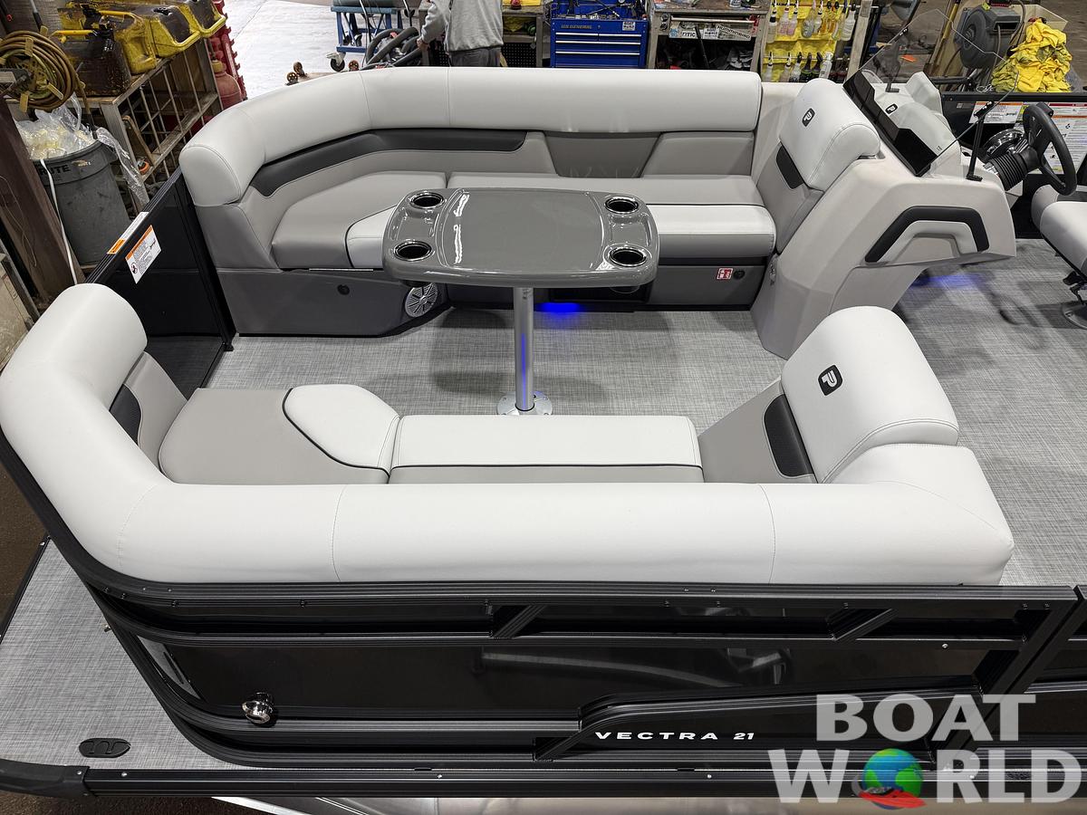 2027 Princecraft Vectra 21 Cruise Pontoon $32995