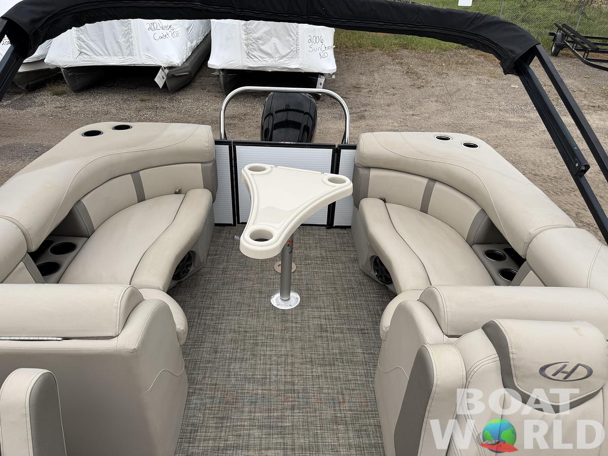 Used 2018 Harris Cruiser 220 Tritoon Pontoon