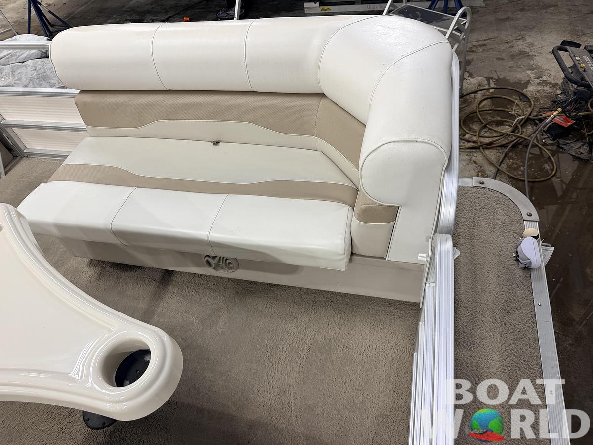 Used 2004 Northwood 2023 Reitta & 40HP Mercury 4Stroke -$
