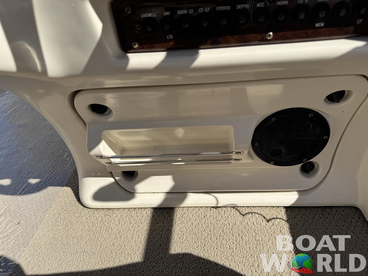 Used 2004 Sweetwater 2222 DF Pontoon