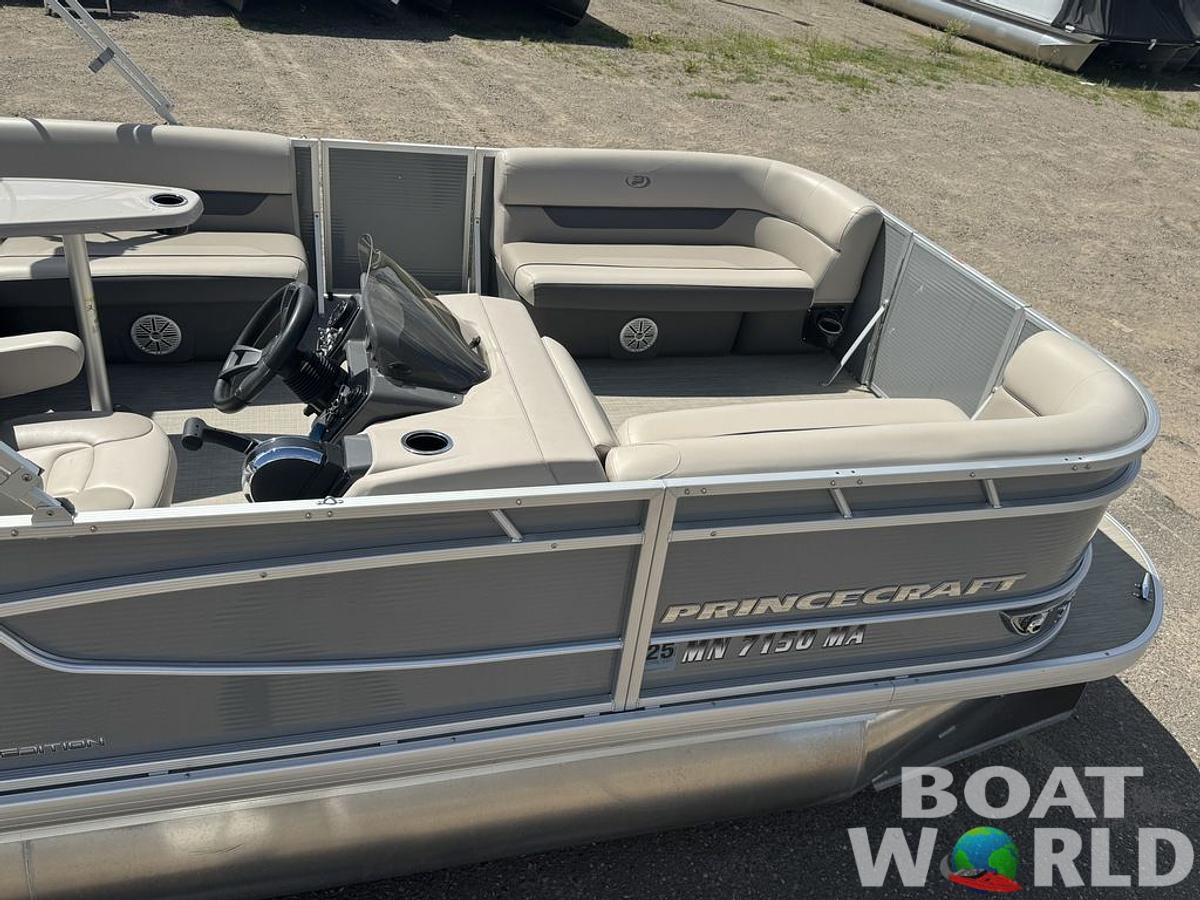 Used 2020 Princecraft Vectra 19 Pontoon