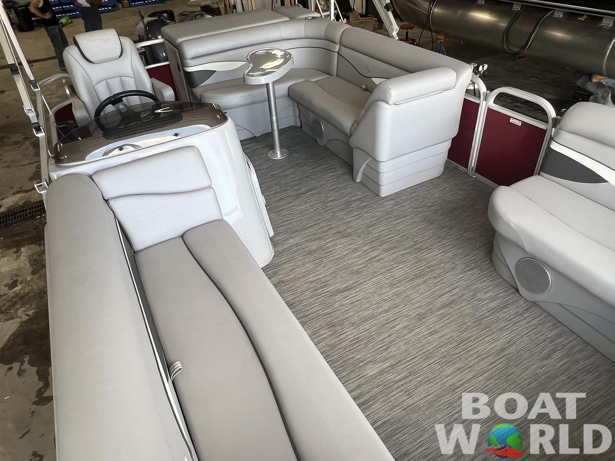 Used 2020 Bennington 20 SLV & 50HP Yamaha 4Stroke -$27,995