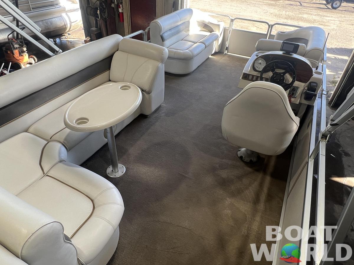 Used 2005 Premier 210 SunSation & 50HP Yamaha 4Stroke -$14,995