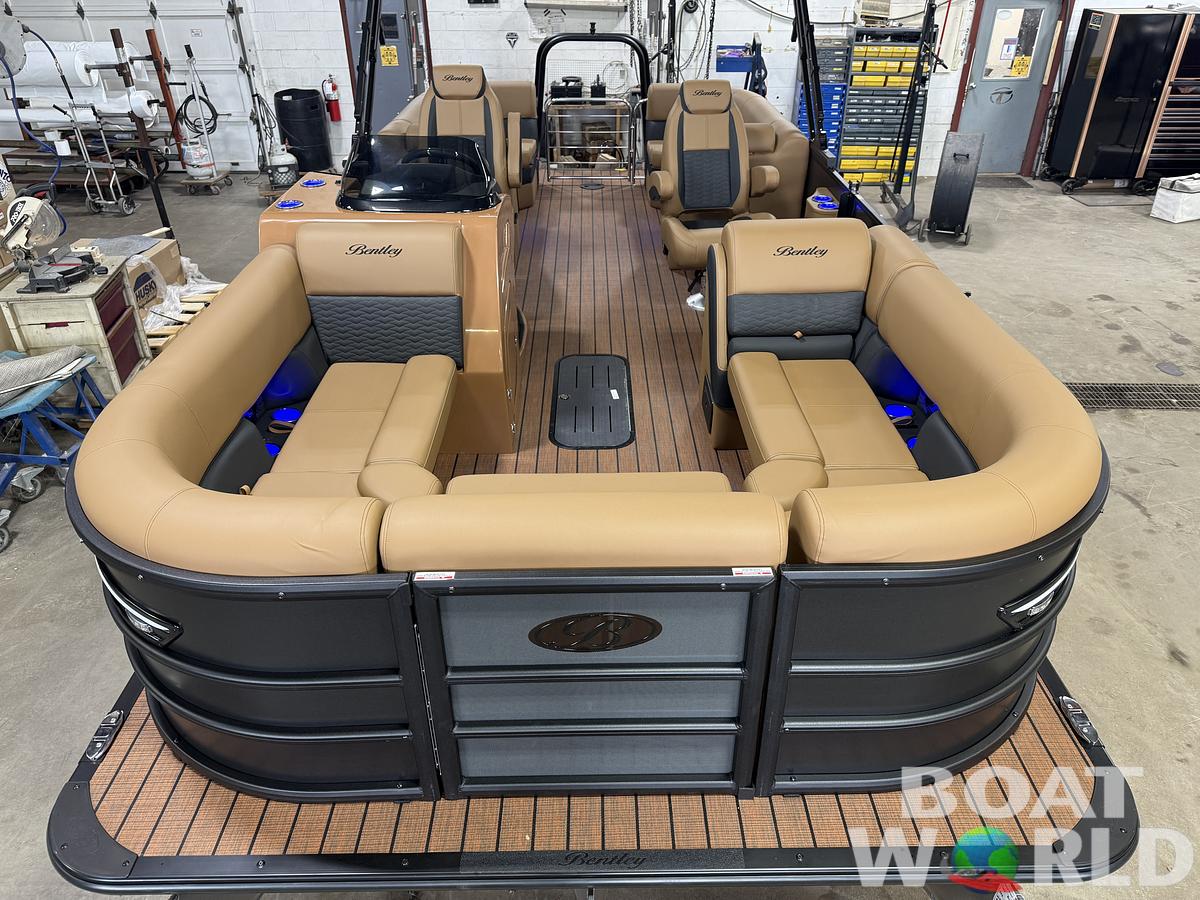 2026 Bentley Pontoons Elite 223 Admiral Quad Lounge Tritoon