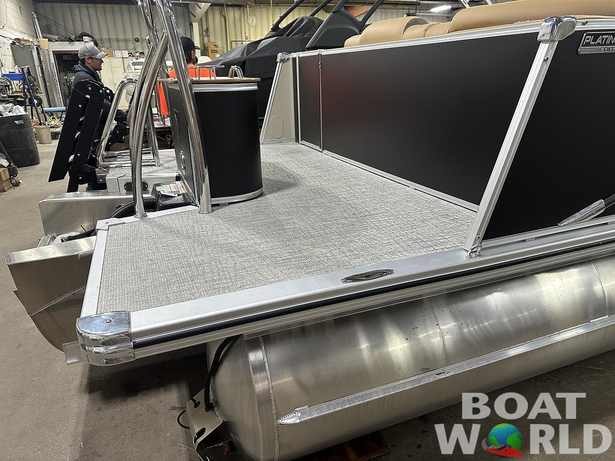 2025 Tahoe Pontoons Cascade 2385 Elite Cruise Tritoon & Honda 4-Stroke EFI