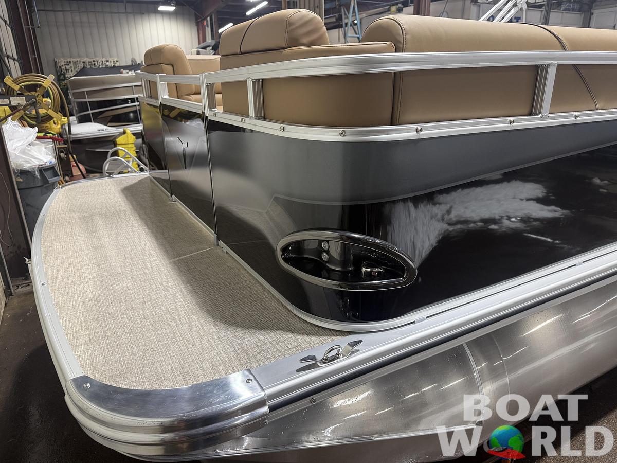 2026 Tahoe Pontoons Sport 2180 Swingback (VRB)