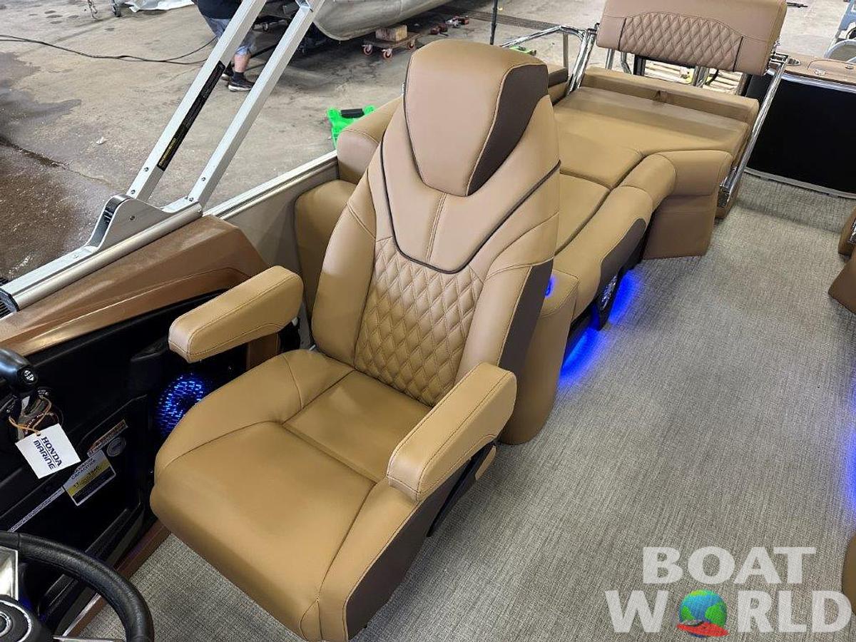 2025 Tahoe Pontoons Cascade 2385 Quad Lounge Shift SS & Honda 4-Stroke EFI