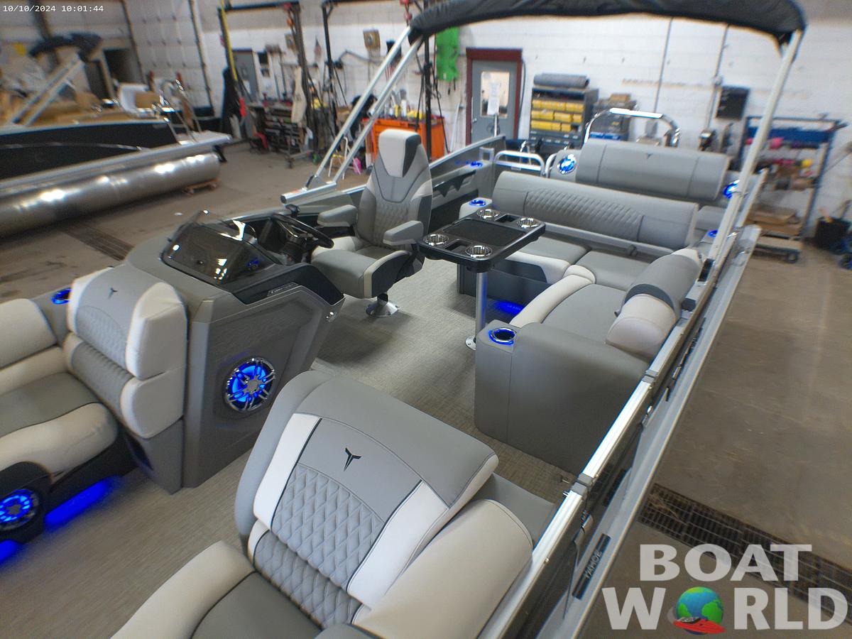 2025 Tahoe Pontoons Cascade 2385 Swingback (VRL) Tritoon & Honda 4-Stroke EFI