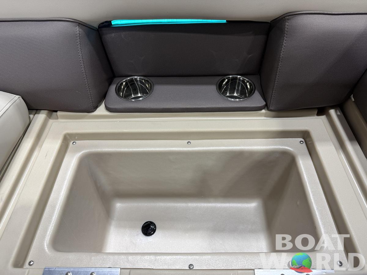 2027 Bentley Legacy 220 QSB Swingback $45995