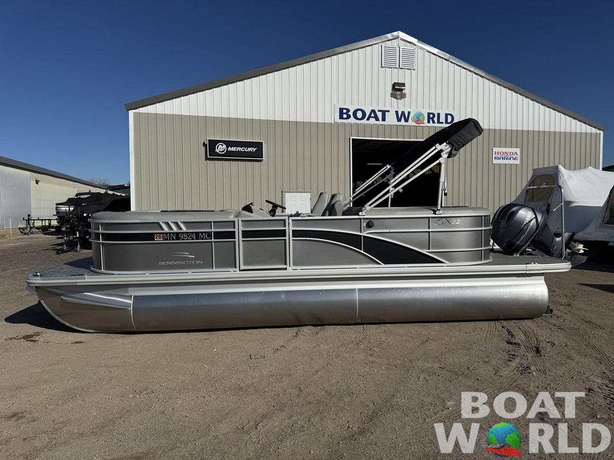 Used 2021 Bennington 22 SSRX Pontoon & 115HP Yamaha