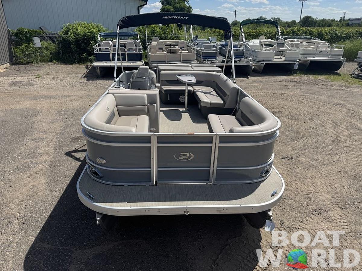 Used 2020 Princecraft Vectra 19 Pontoon
