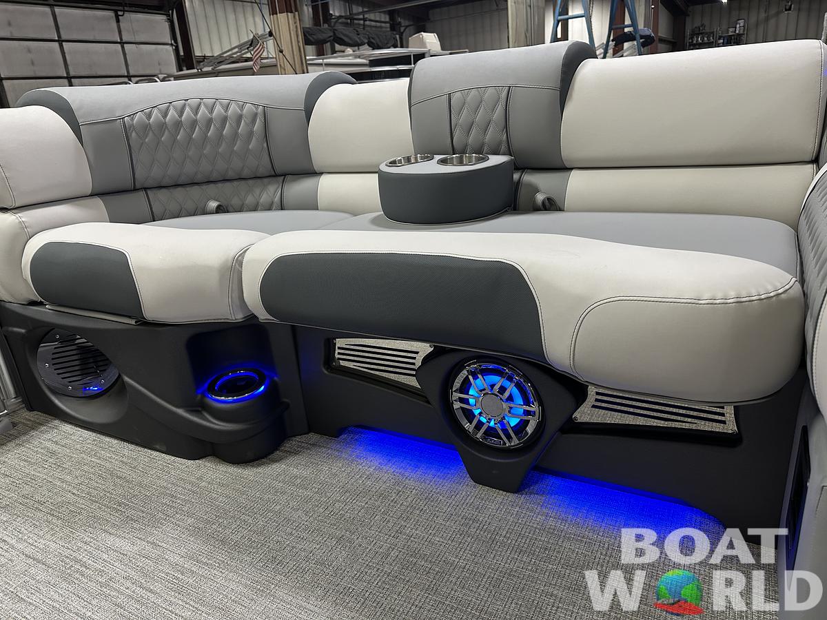 2025 Tahoe Pontoons Cascade 2385 Cruise Rear Bench (CRB) & Honda 4-Stroke EFI